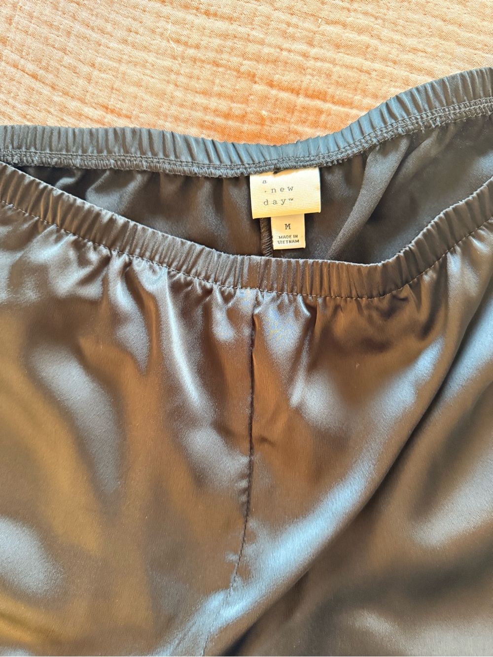 A New Day Women’s Black Tie-Front Satin Matching Set - Picture 8 of 8